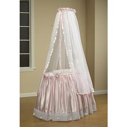 Satin Petal Parfait Bassinet Set